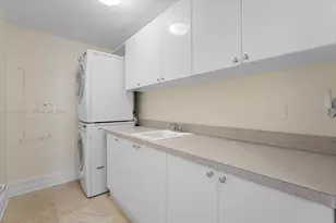 17875 Collins Ave, Sunny Isles Beach, FL 33160 - Photo 21