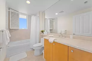 17875 Collins Ave, Sunny Isles Beach, FL 33160 - Photo 19