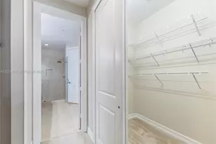 11348 SW 14th St, Pembroke Pines, FL 33025 - Photo 21