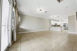11348 SW 14th St, Pembroke Pines, FL 33025 - Photo 7