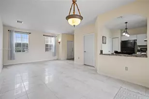627 E Mowry Ct, Homestead, FL 33030 - Photo 5