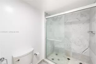 600 Grapetree Dr, Key Biscayne, FL 33149 - Photo 21