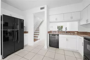 40 Simonton Cir, Weston, FL 33326 - Photo 17