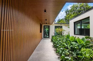 2110 NE 191st Dr, North Miami Beach, FL 33179 - Photo 3