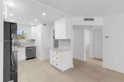 1400 NE 57th Ct #102, Fort Lauderdale, FL 33334 - Photo 7