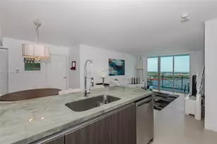 90 Alton Rd, Miami Beach, FL 33139 - Photo 13