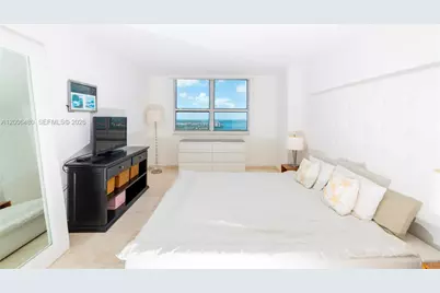 90 Alton Rd #2304, Miami Beach, FL 33139 - Photo 11
