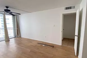 18041 Biscayne Blvd, Aventura, FL 33160 - Photo 21