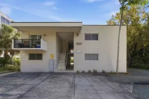 12101 NE 6th Ave, North Miami, FL 33161 - Photo 23