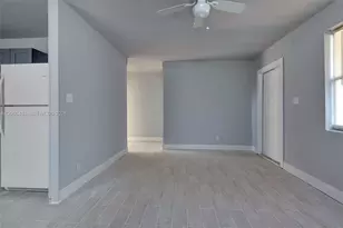 562 W 4th St, Riviera Beach, FL 33404 - Photo 21