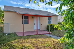 562 W 4th St, Riviera Beach, FL 33404 - Photo 15