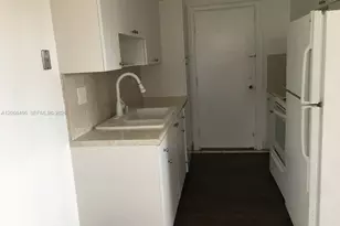 900 SW 84th Ave, Miami, FL 33144 - Photo 7