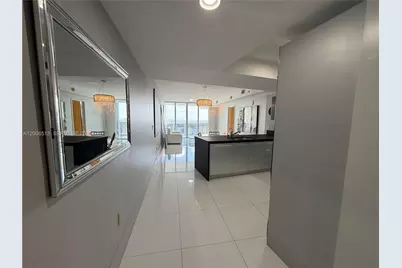 18201 Collins Ave #5105, Sunny Isles Beach, FL 33160 - Photo 3