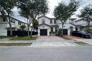 8157 NW 108th Pl, Doral, FL 33178 - Photo 13