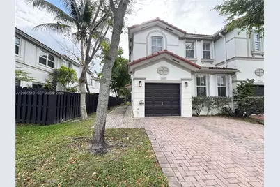 8157 NW 108th Pl, Doral, FL 33178 - Photo 1