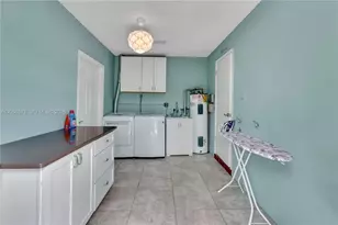 222 SE 11th Ct, Deerfield Beach, FL 33441 - Photo 15