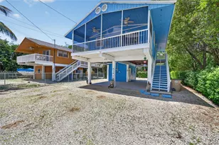 414 Mahogany Ave, Key Largo, FL 33037 - Photo 1