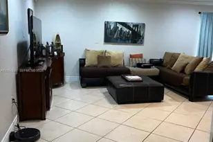 11600 SW 83rd Terrace, Miami, FL 33173 - Photo 9