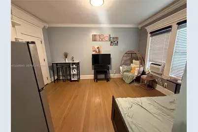124 Mendoza Ave #2A, Coral Gables, FL 33134 - Photo 7