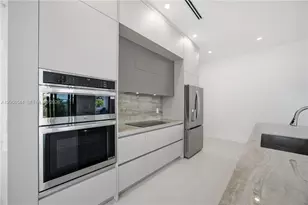 1321 NE 13th Ave, Fort Lauderdale, FL 33304 - Photo 13