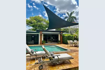 825 N Bel Air Dr, Plantation, FL 33317 - Photo 43