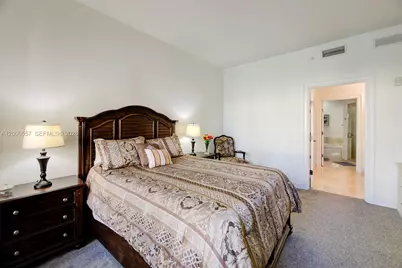16101 Emerald Estates Dr #250, Weston, FL 33331 - Photo 23