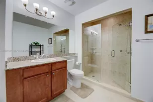 16101 Emerald Estates Dr, Weston, FL 33331 - Photo 31