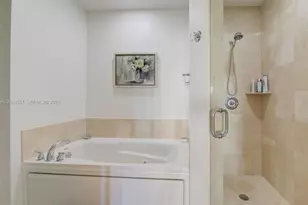 16101 Emerald Estates Dr, Weston, FL 33331 - Photo 25