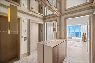 50 South Pointe Dr, Miami Beach, FL 33139 - Photo 9