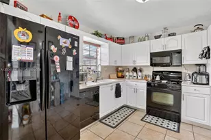 8330 SW 154th Ave, Miami, FL 33193 - Photo 5