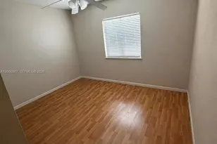 2050 Madeira Dr, Weston, FL 33327 - Photo 13