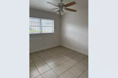 2910 NW 92nd St #2944, Miami, FL 33147 - Photo 3