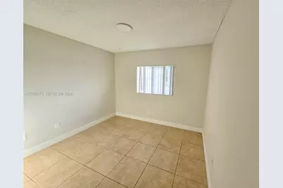 3690 N 56th Ave #912, Hollywood, FL 33021 - Photo 13