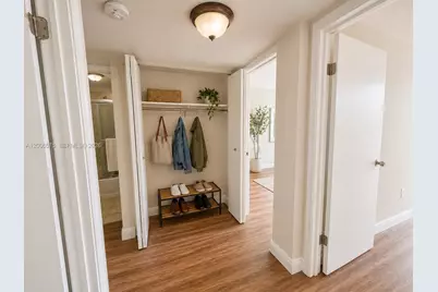 8870 Fontainebleau Blvd #409, Miami, FL 33172 - Photo 15