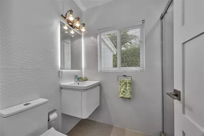 5750 SW 52nd Ter, South Miami, FL 33155 - Photo 15