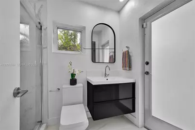5750 SW 52nd Ter, South Miami, FL 33155 - Photo 17