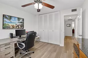 11254 NW 15th Ct, Pembroke Pines, FL 33026 - Photo 29