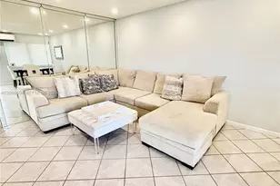 800 SW 11th Ave, Hallandale Beach, FL 33009 - Photo 3