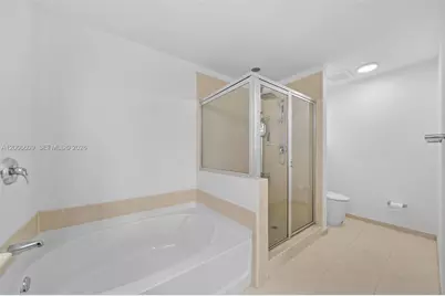 3340 NE 190th St #403, Aventura, FL 33180 - Photo 17
