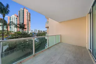 3340 NE 190th St, Aventura, FL 33180 - Photo 19