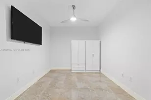 3340 NE 190th St, Aventura, FL 33180 - Photo 23