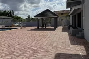 15675 SW 74th Cir Dr, Miami, FL 33193 - Photo 21