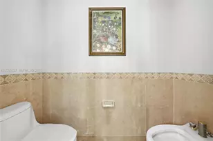 9898 NW 133rd St, Hialeah Gardens, FL 33018 - Photo 55