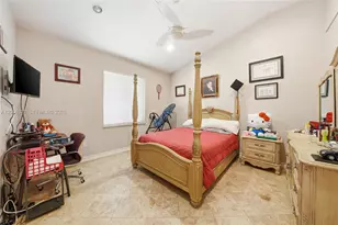 9898 NW 133rd St, Hialeah Gardens, FL 33018 - Photo 59