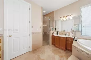 9898 NW 133rd St, Hialeah Gardens, FL 33018 - Photo 53