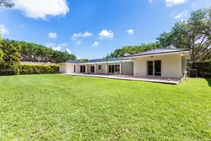 13050 SW 71st Ave, Pinecrest, FL 33156 - Photo 21