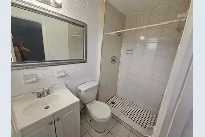 1118 NW 43rd Ter, Lauderhill, FL 33313 - Photo 13