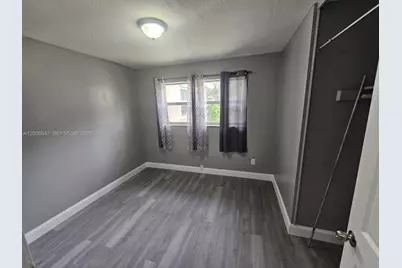 1118 NW 43rd Ter, Lauderhill, FL 33313 - Photo 15