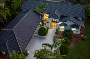 1361 NW 116th Ave, Plantation, FL 33323 - Photo 5