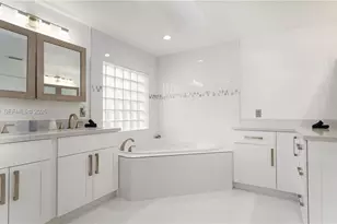 1361 NW 116th Ave, Plantation, FL 33323 - Photo 25